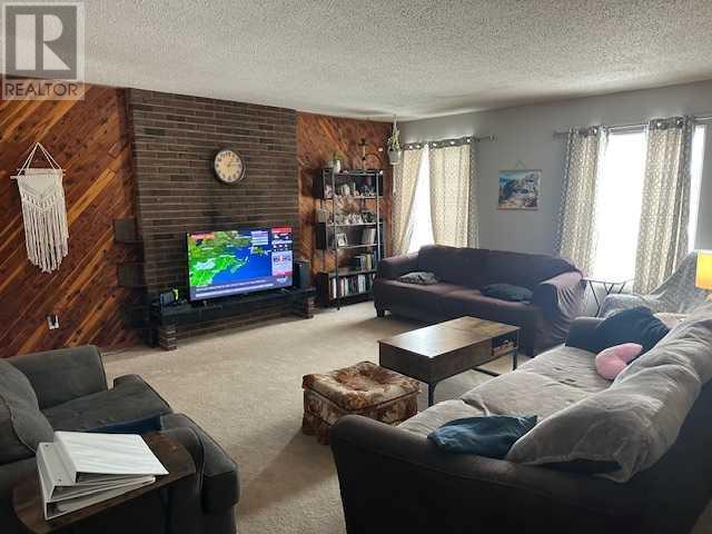 4735 57 Avenue, Whitecourt, Alberta  T7S 1B4 - Photo 3 - A2193002