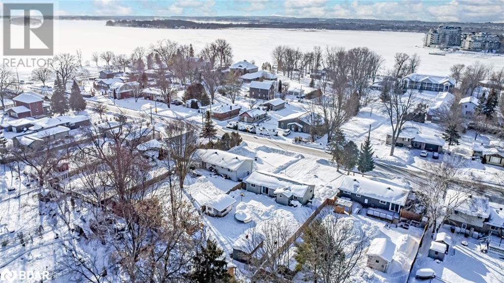 46 Creighton Street, Orillia, Ontario  L3V 1A8 - Photo 2 - 40702364