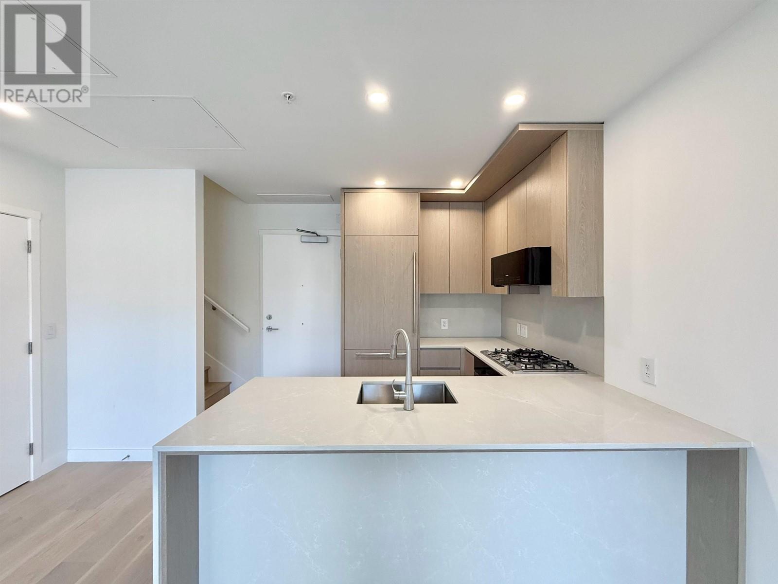 Listing Picture 7 of 15 : 108 5212 CAMBIE STREET, Vancouver / 溫哥華 - 魯藝地產 Yvonne Lu Group - MLS Medallion Club Member