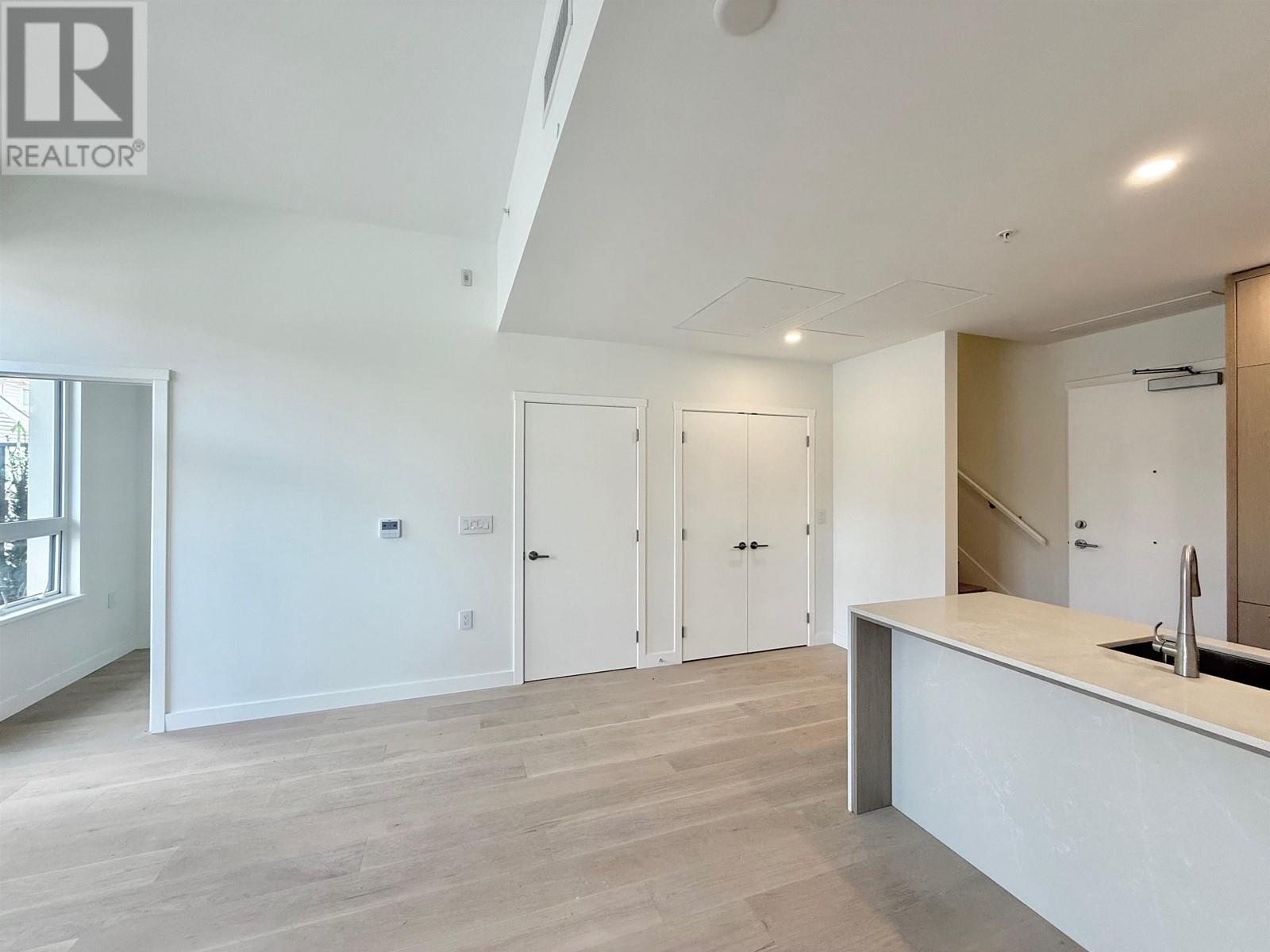 Listing Picture 11 of 15 : 108 5212 CAMBIE STREET, Vancouver / 溫哥華 - 魯藝地產 Yvonne Lu Group - MLS Medallion Club Member