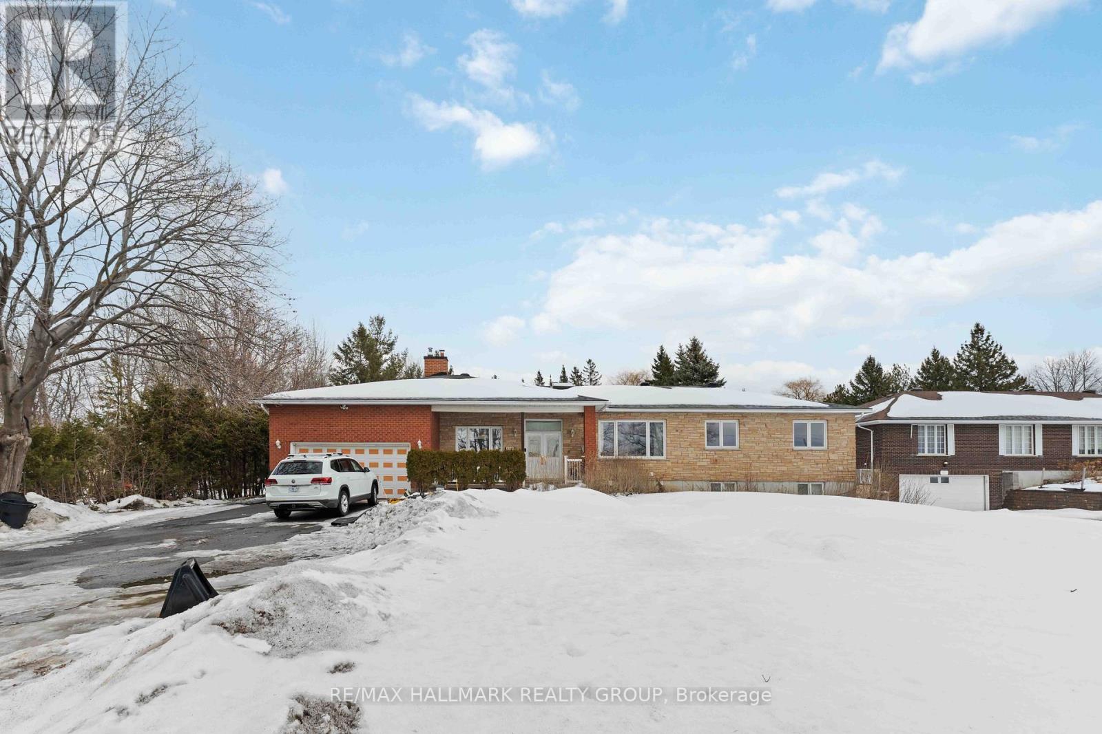 A - 3289 Greenbank Road, Ottawa, Ontario  K2J 4J1 - Photo 1 - X12010891