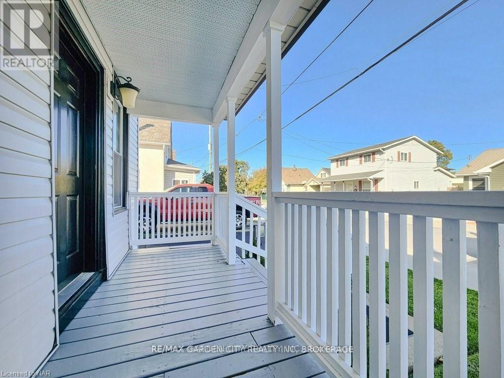 43 St George Street, St. Catharines (Facer), Ontario  L2M 5P5 - Photo 7 - X12010895