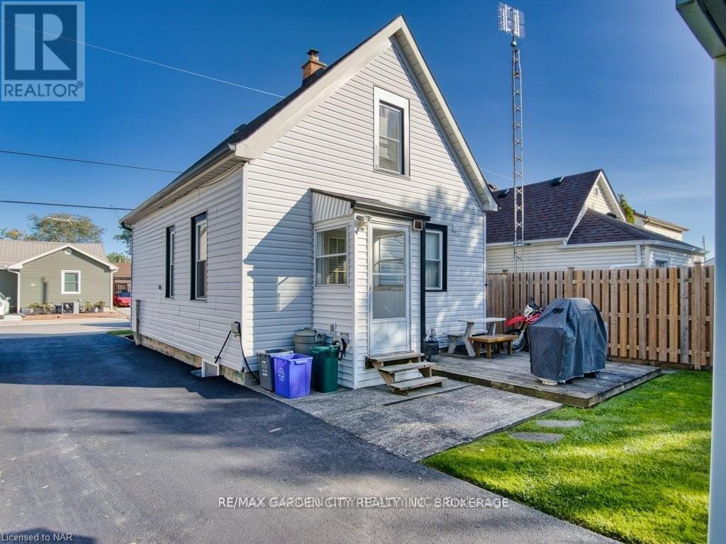 43 St George Street, St. Catharines (Facer), Ontario  L2M 5P5 - Photo 8 - X12010895
