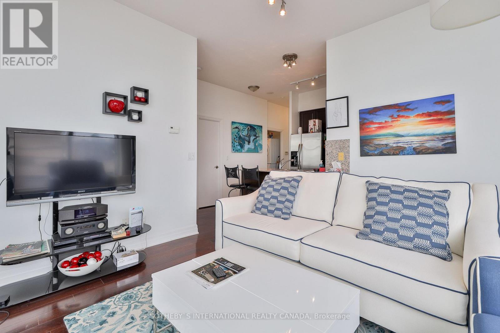 Ph 201 - 8 Scollard Street, Toronto, Ontario  M5R 1E9 - Photo 7 - C12007402