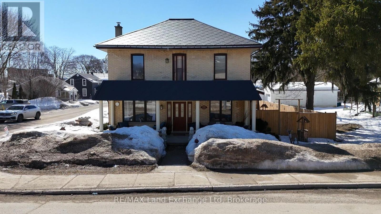 38 JOHN STREET W, North Huron, Ontario