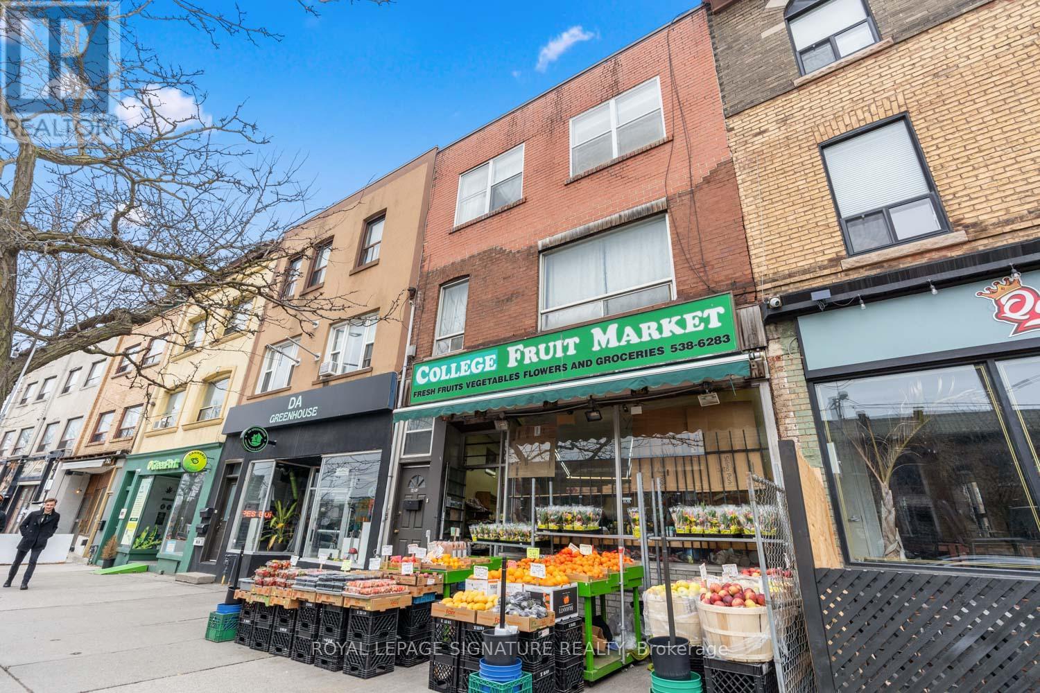 682 College Street, Toronto, Ontario  M6G 1C1 - Photo 15 - C12010897