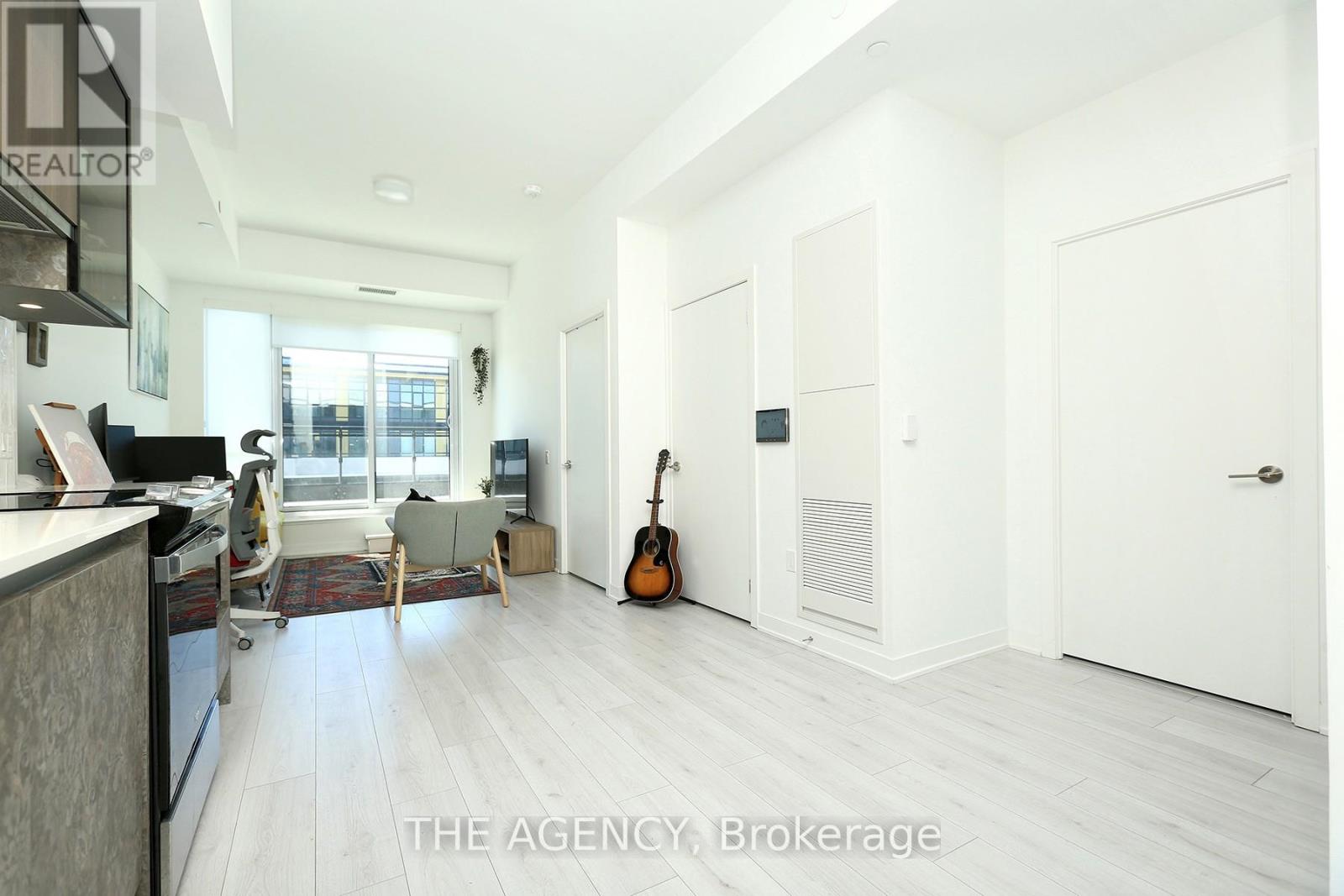 Lph19 - 395 Dundas Street W, Oakville, Ontario  L6M 5R8 - Photo 14 - W12010923