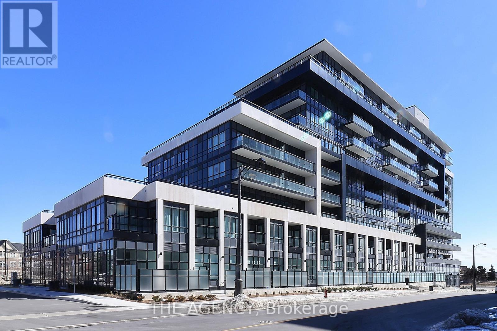 Lph19 - 395 Dundas Street W, Oakville, Ontario  L6M 5R8 - Photo 4 - W12010923