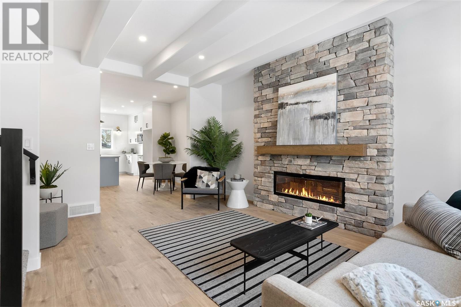 Property at 1218 11th STREET E image 3