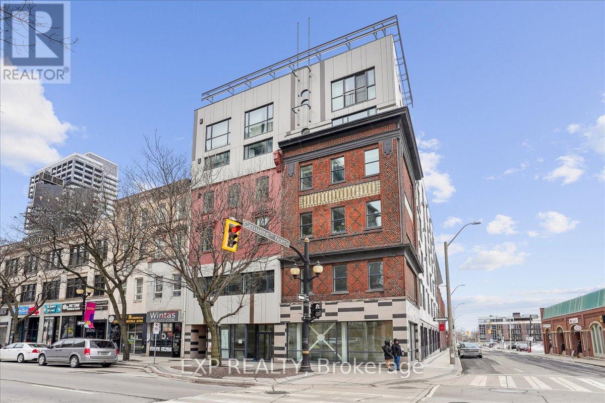 Property at 105 - 121 KING STREET E image 1