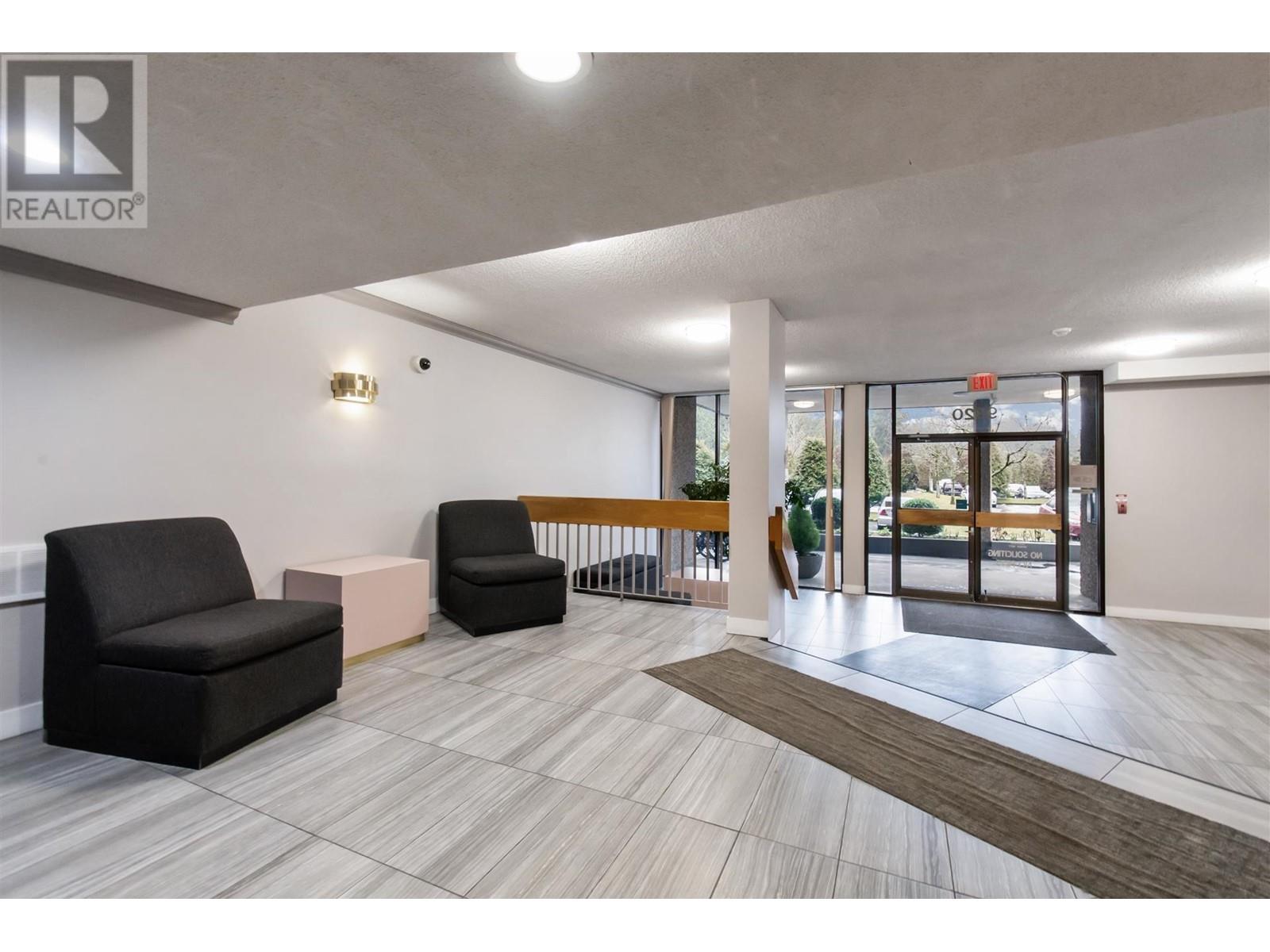 Listing Picture 2 of 22 : 510 9320 PARKSVILLE DRIVE, Richmond / 烈治文 - 魯藝地產 Yvonne Lu Group - MLS Medallion Club Member