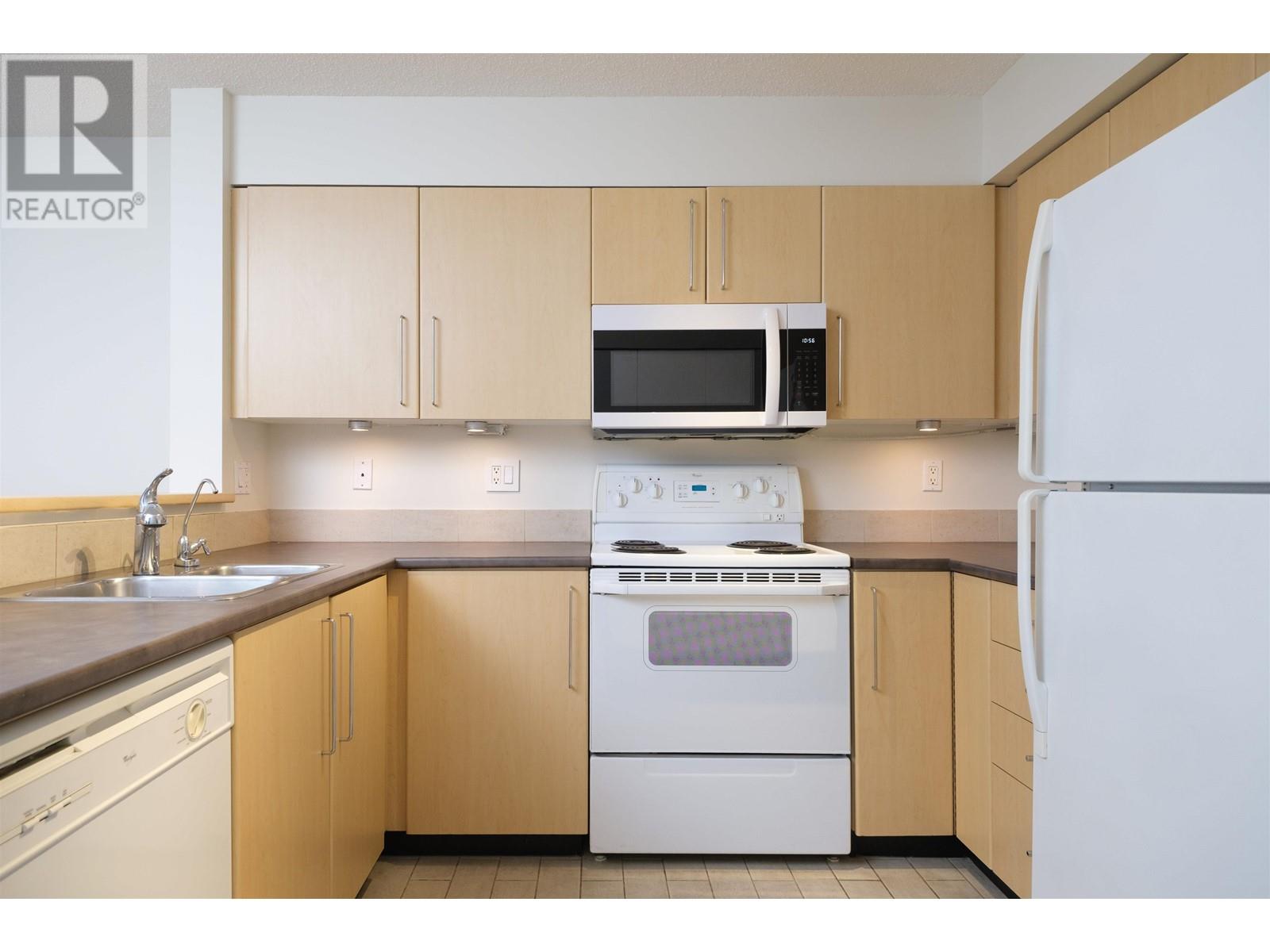 322 2768 Cranberry Drive, Vancouver, British Columbia  V6K 4V1 - Photo 6 - R2975577