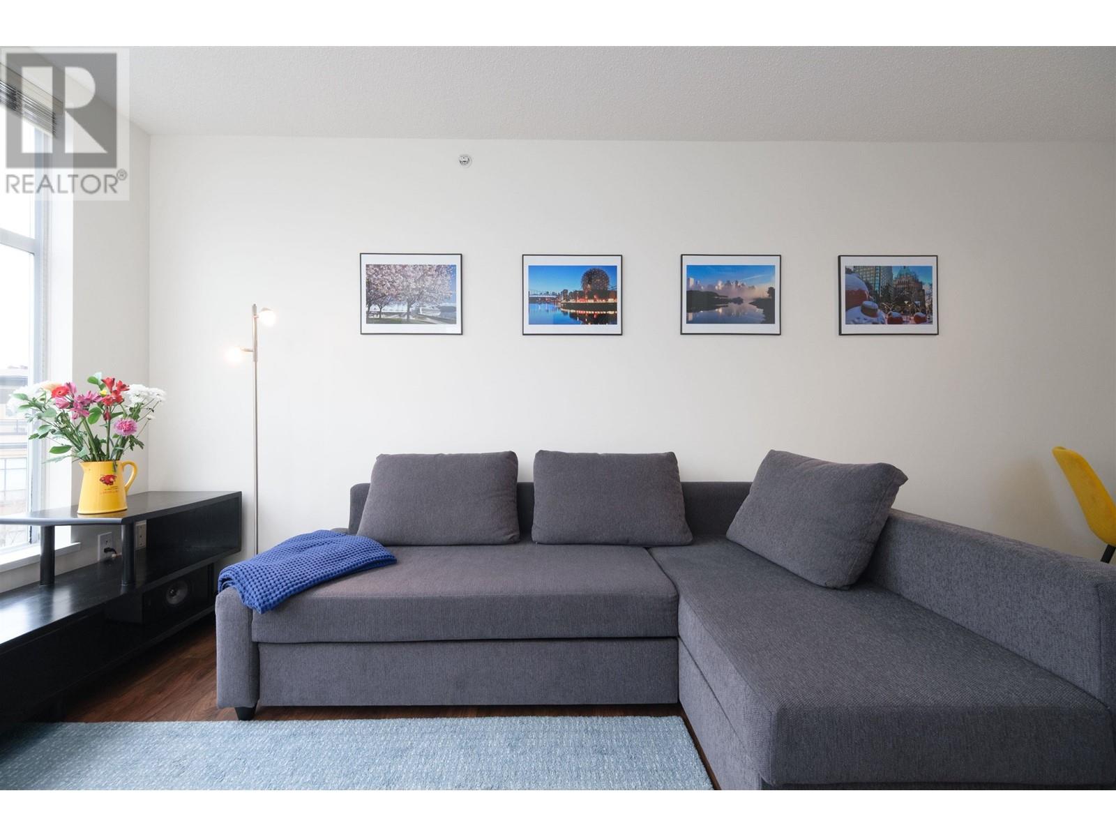 322 2768 Cranberry Drive, Vancouver, British Columbia  V6K 4V1 - Photo 3 - R2975577