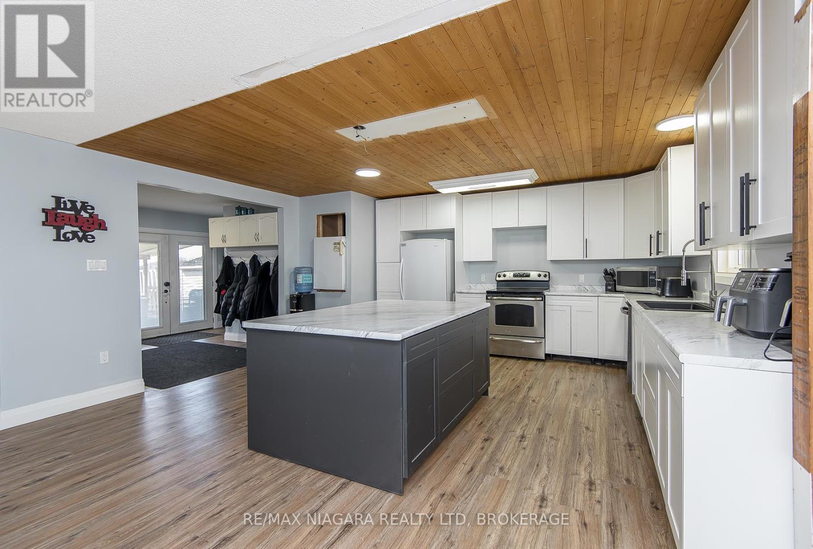 4530 Marshall Road, Niagara Falls, Ontario  L2E 6S6 - Photo 24 - X12011002