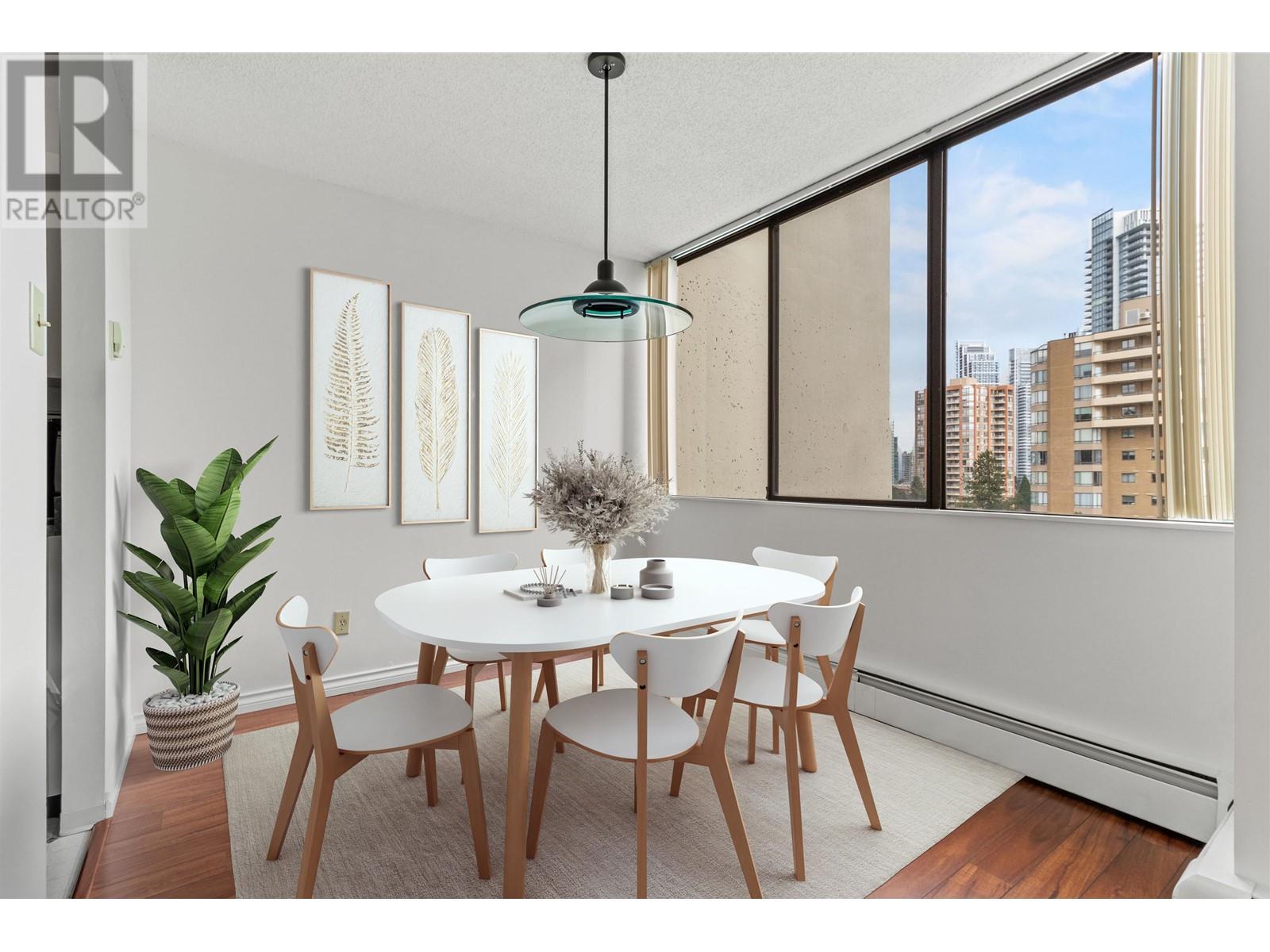 Listing Picture 3 of 14 : 1008 4200 MAYBERRY STREET, Burnaby / 本拿比 - 魯藝地產 Yvonne Lu Group - MLS Medallion Club Member