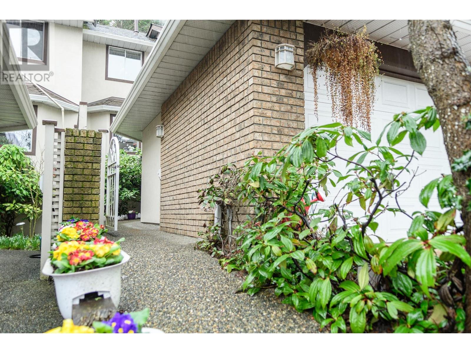 5 58 Richmond Street, New Westminster, British Columbia  V3L 5P2 - Photo 3 - R2975619