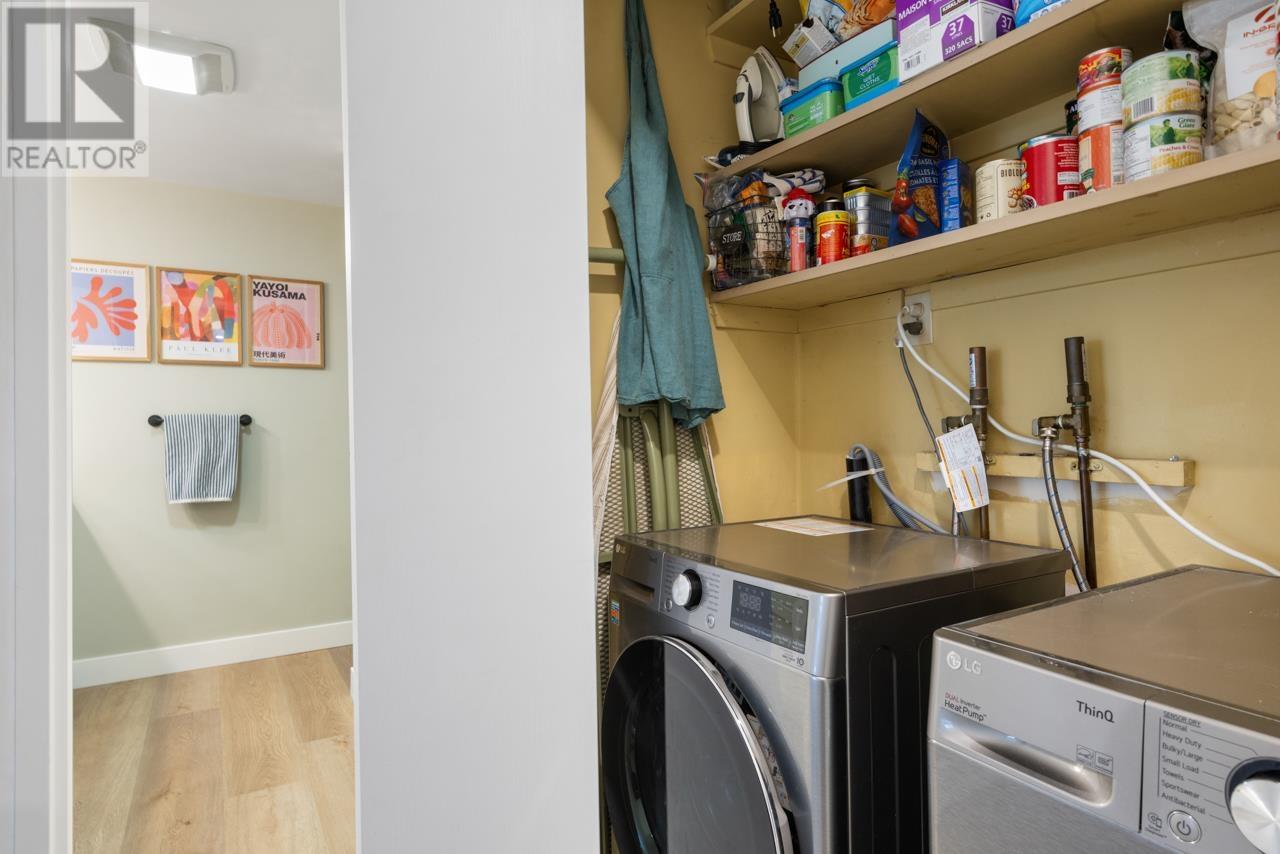 Listing Picture 20 of 29 : 309 1777 W 13TH AVENUE, Vancouver / 溫哥華 - 魯藝地產 Yvonne Lu Group - MLS Medallion Club Member