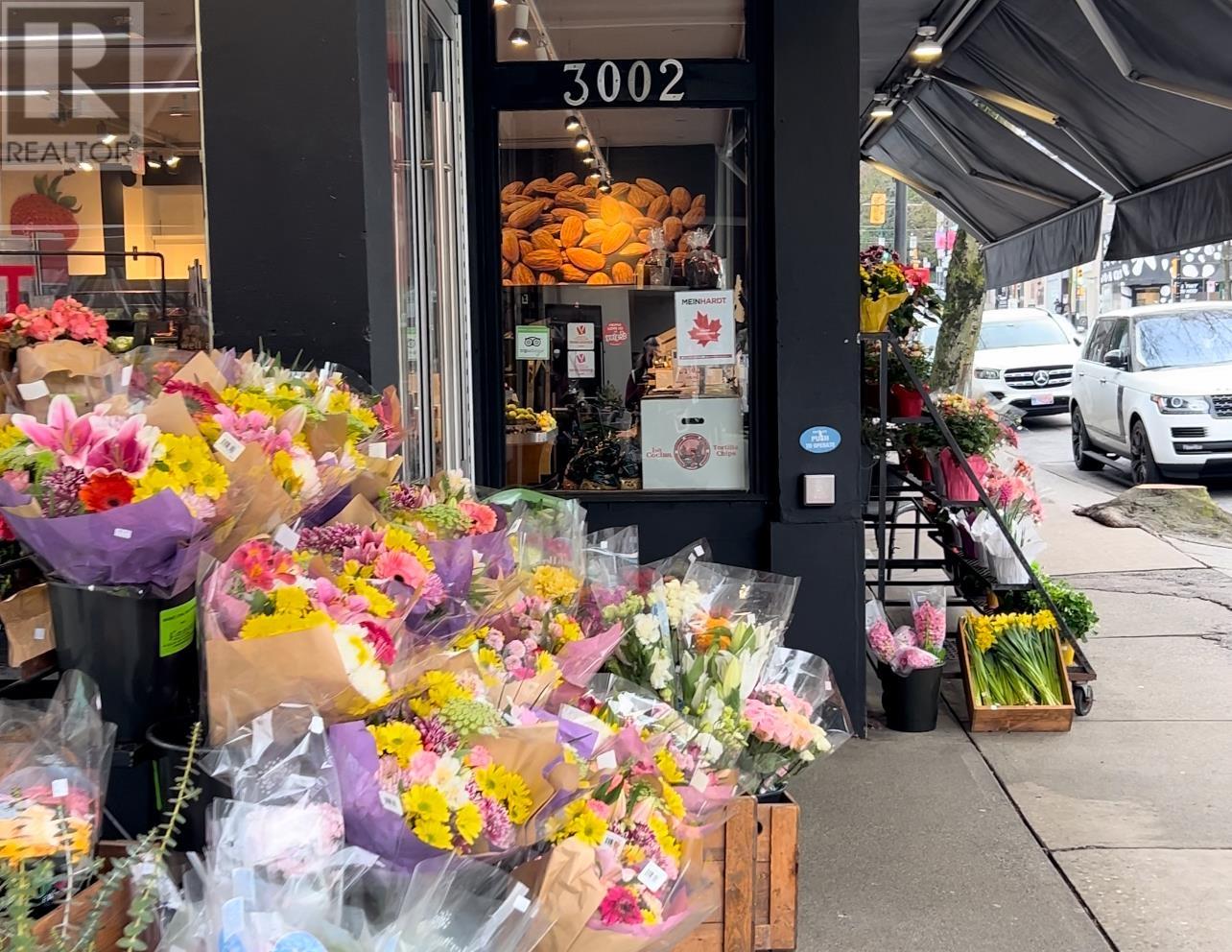 Listing Picture 26 of 29 : 309 1777 W 13TH AVENUE, Vancouver / 溫哥華 - 魯藝地產 Yvonne Lu Group - MLS Medallion Club Member