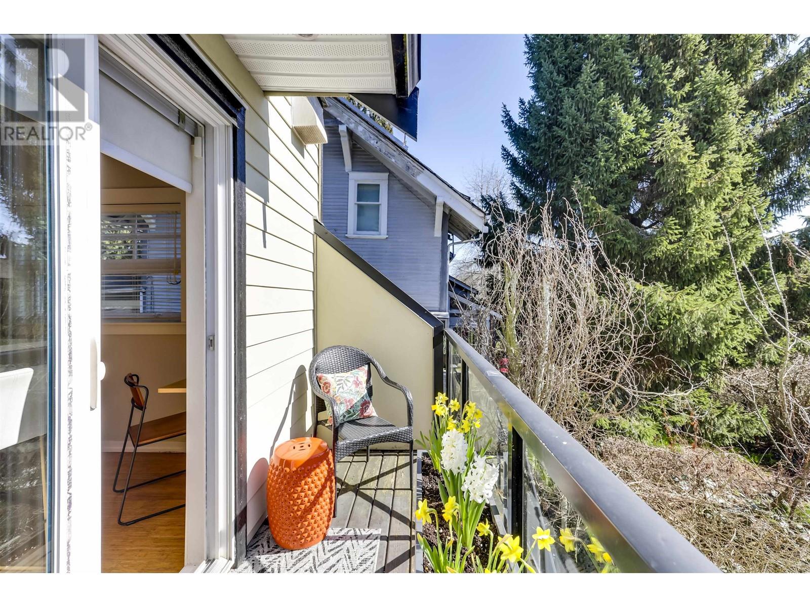 Listing Picture 11 of 25 : 950 W 15TH AVENUE, Vancouver / 溫哥華 - 魯藝地產 Yvonne Lu Group - MLS Medallion Club Member