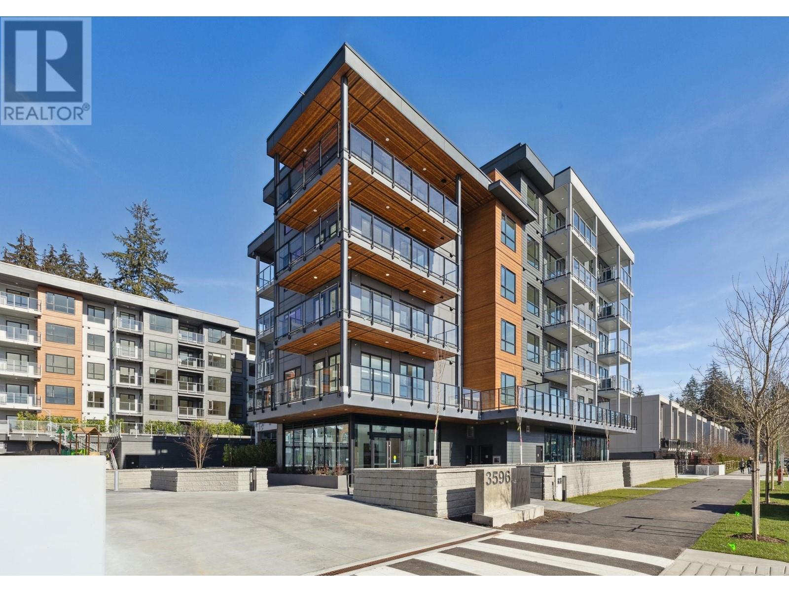 302 3596 Malsum Drive, North Vancouver, British Columbia  V7G 0B5 - Photo 13 - R2975665