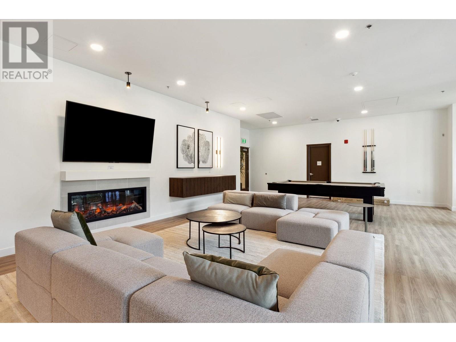 302 3596 Malsum Drive, North Vancouver, British Columbia  V7G 0B5 - Photo 17 - R2975665