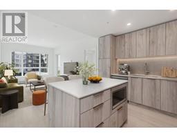 302 3596 MALSUM DRIVE, North Vancouver, British Columbia