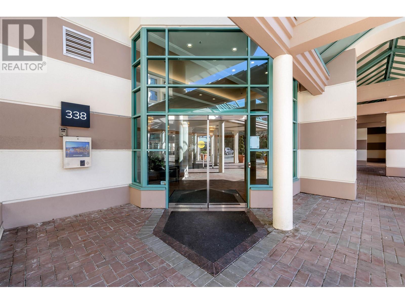Property at 12A 338 TAYLOR WAY image 3