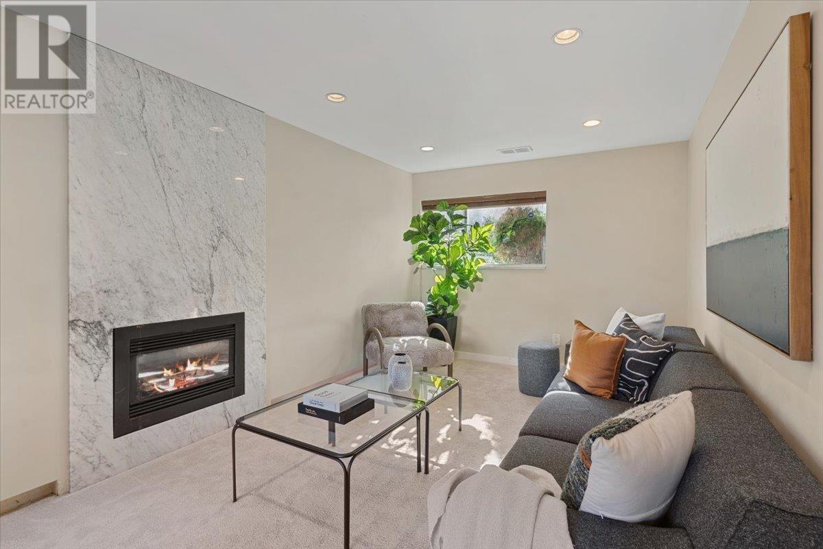 3913 Dundas Street, Burnaby, British Columbia  V5C 1A6 - Photo 26 - R2975603