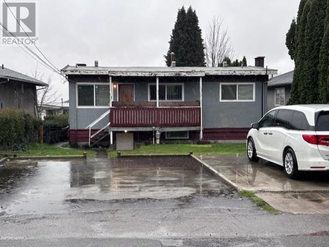 Listing Picture 3 of 5 : 1377 E 60TH AVENUE, Vancouver / 溫哥華 - 魯藝地產 Yvonne Lu Group - MLS Medallion Club Member