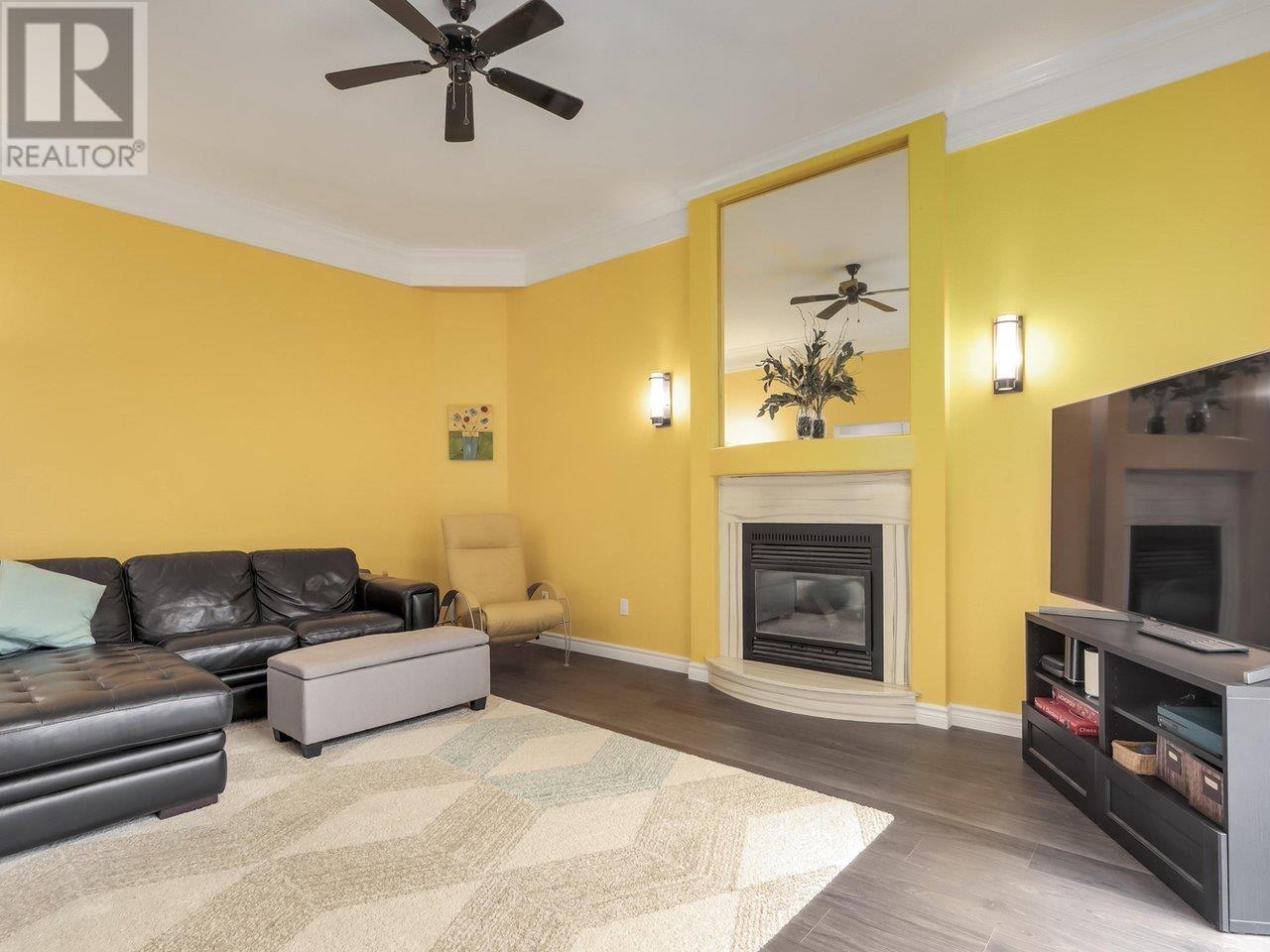 305 Sorrento Place, Coquitlam, British Columbia  V3K 6P4 - Photo 16 - R2975658