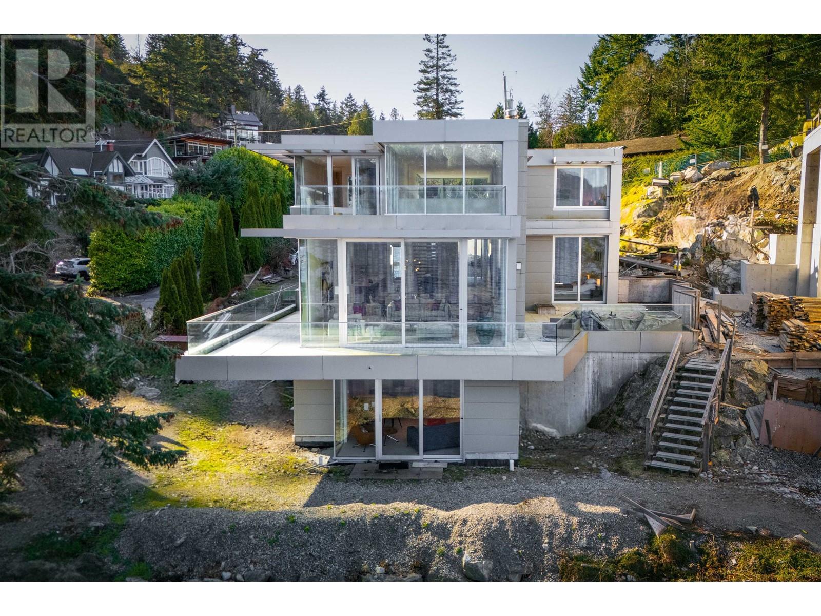 6911 Isleview Road, West Vancouver, British Columbia  V7W 7W2 - Photo 24 - R2975643