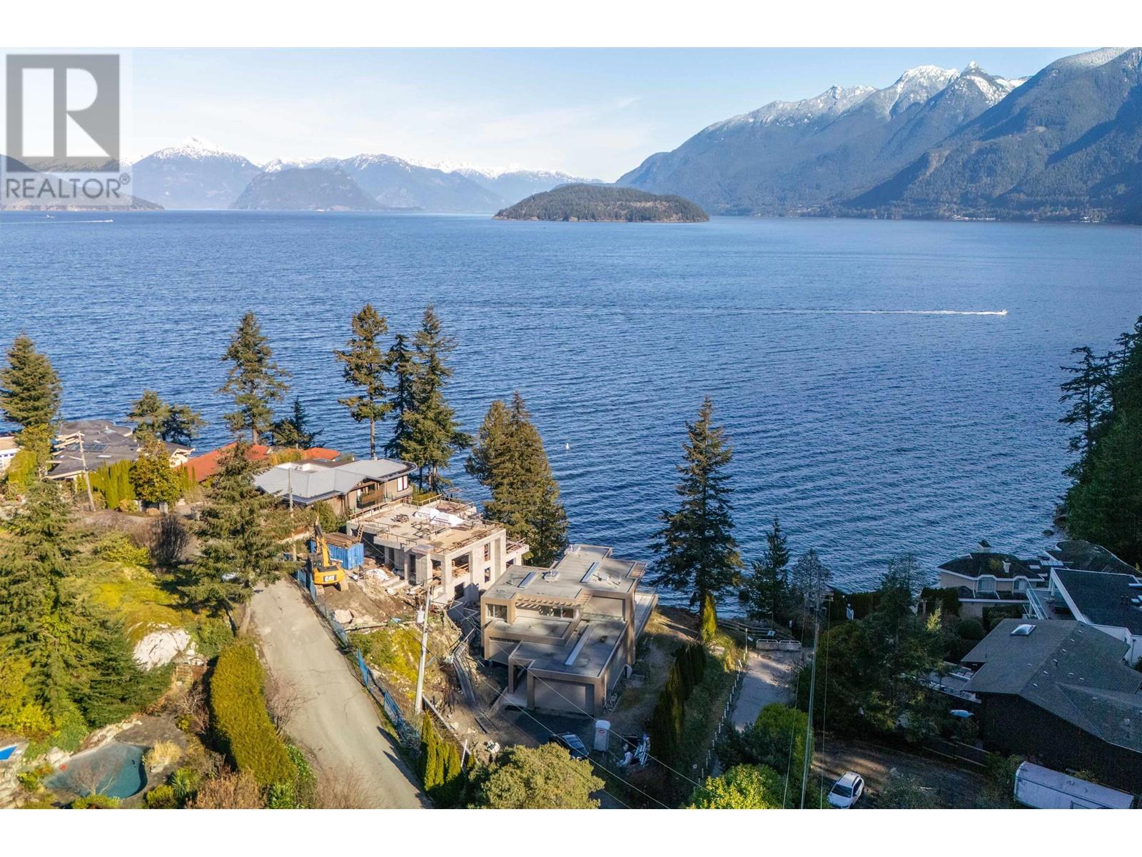 6911 Isleview Road, West Vancouver, British Columbia  V7W 7W2 - Photo 25 - R2975643
