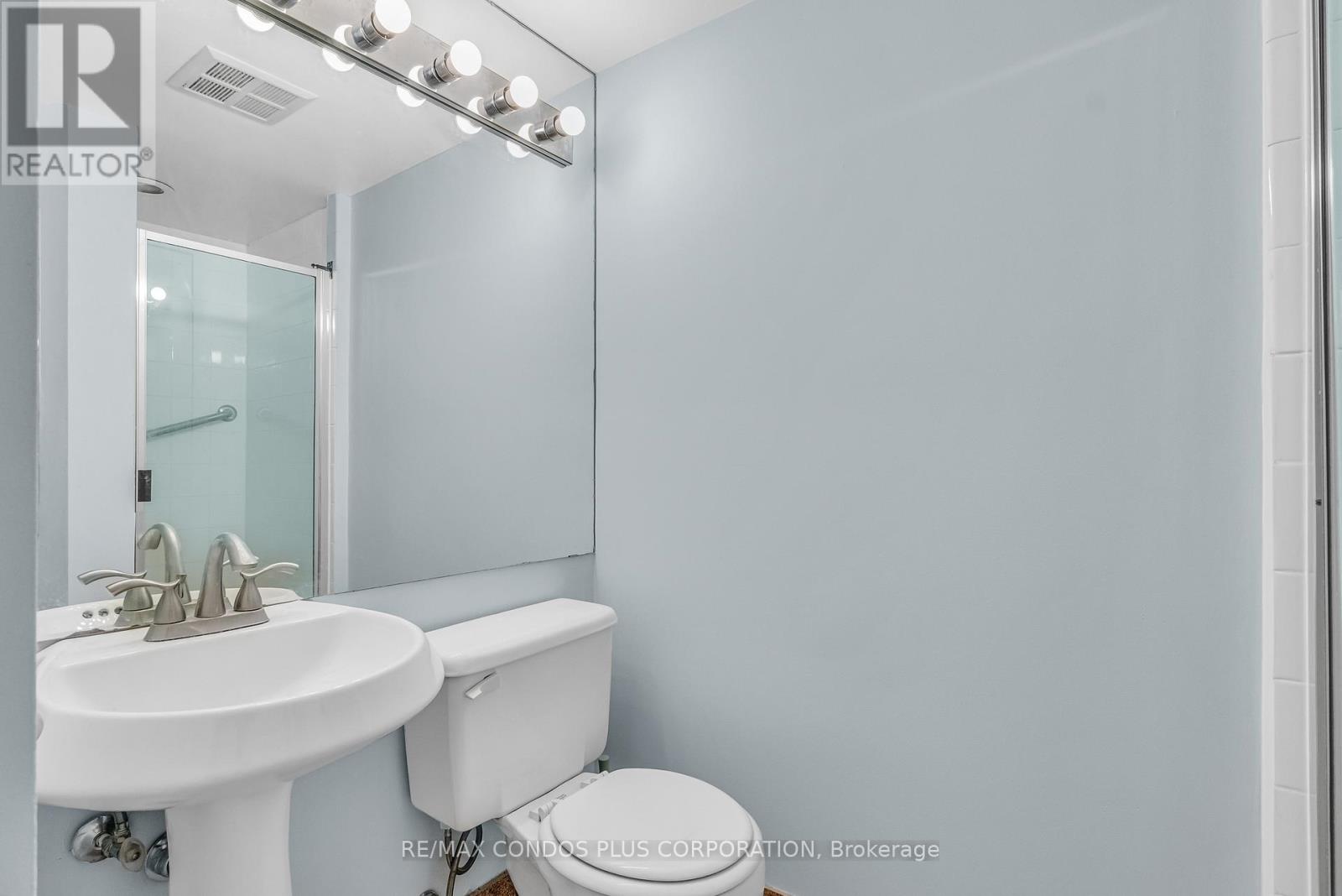 2403 - 24 Wellesley Street W, Toronto, Ontario  M4Y 2X6 - Photo 12 - C12011038