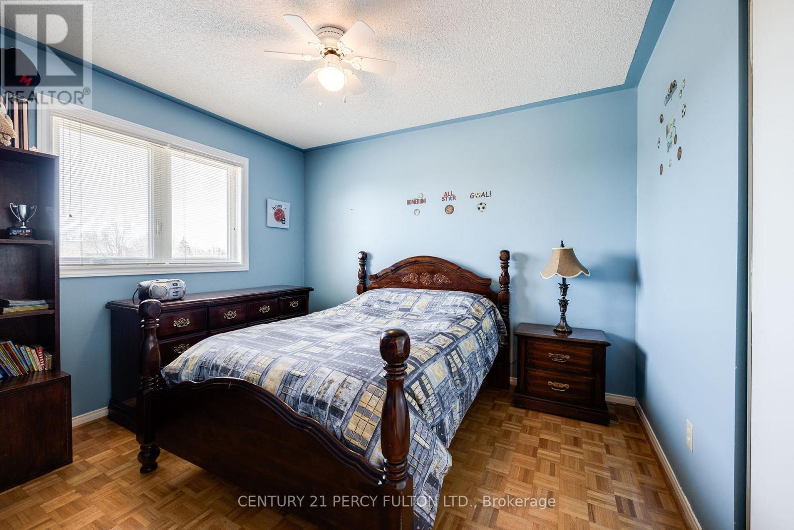 249 Mossbrook Square, Pickering, Ontario  L1V 6P9 - Photo 23 - E12011013
