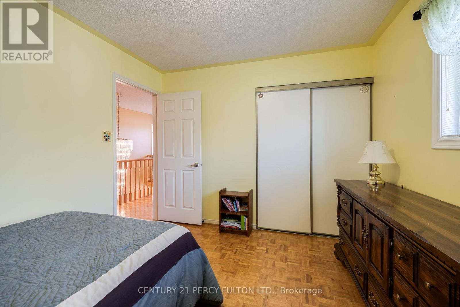 249 Mossbrook Square, Pickering, Ontario  L1V 6P9 - Photo 26 - E12011013