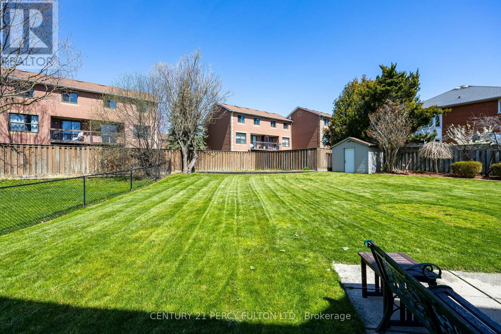 249 Mossbrook Square, Pickering, Ontario  L1V 6P9 - Photo 40 - E12011013