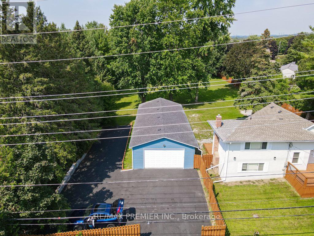 Property at 270 CONLIN ROAD E image 1