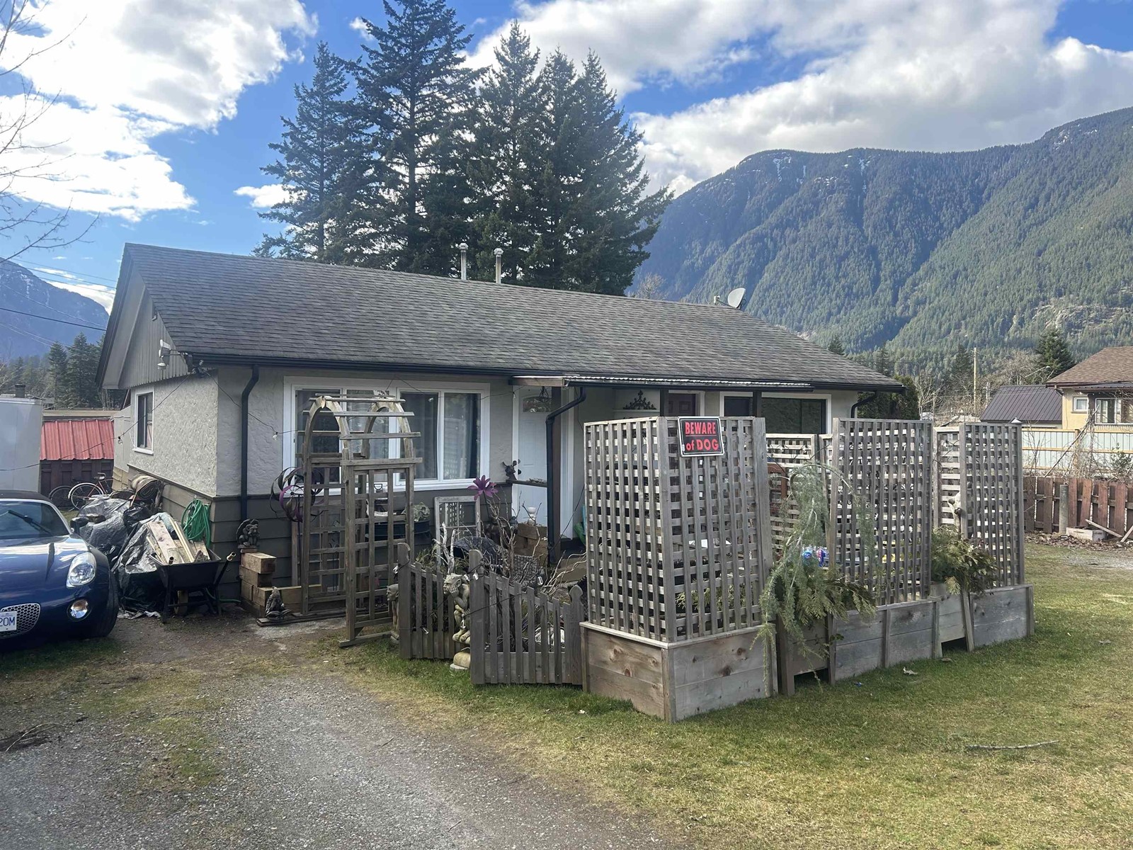 534 536 6TH AVENUE|Hope, Hope, British Columbia