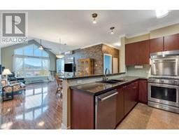 502 14 E ROYAL AVENUE, New Westminster, British Columbia