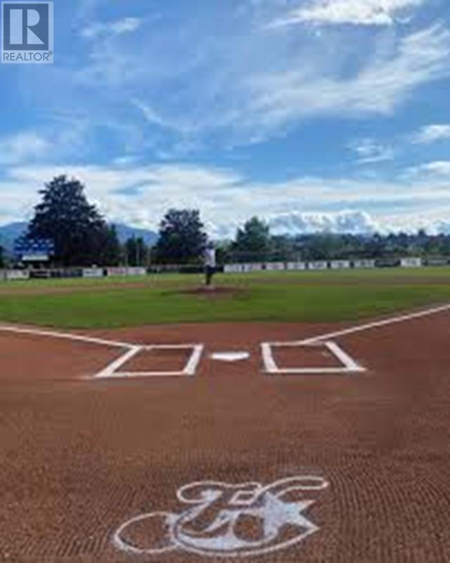 Listing Picture 27 of 27 : 1 3119 CHARLES STREET, Vancouver / 溫哥華 - 魯藝地產 Yvonne Lu Group - MLS Medallion Club Member