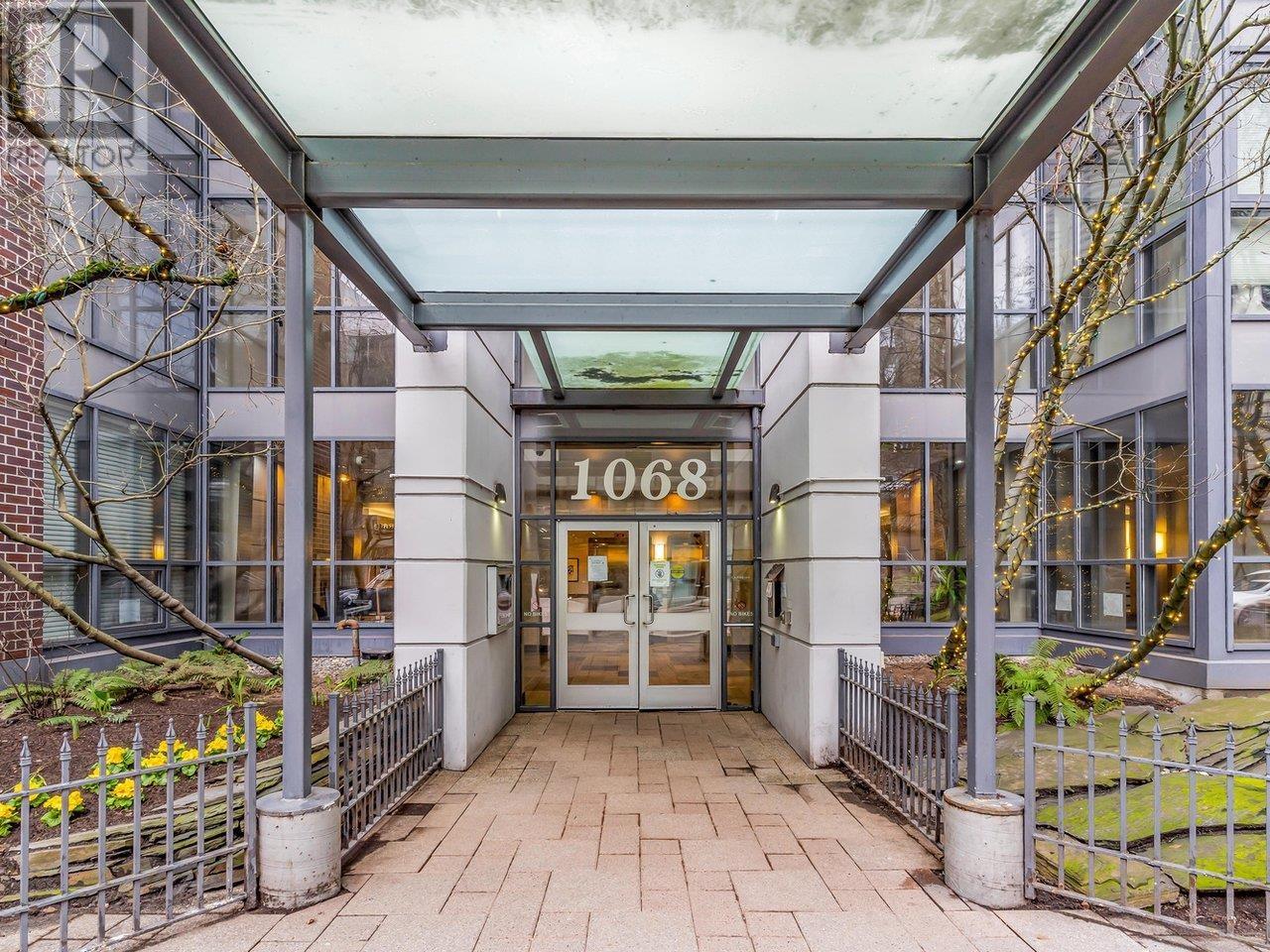 1101 1068 HORNBY STREET, vancouver, British Columbia