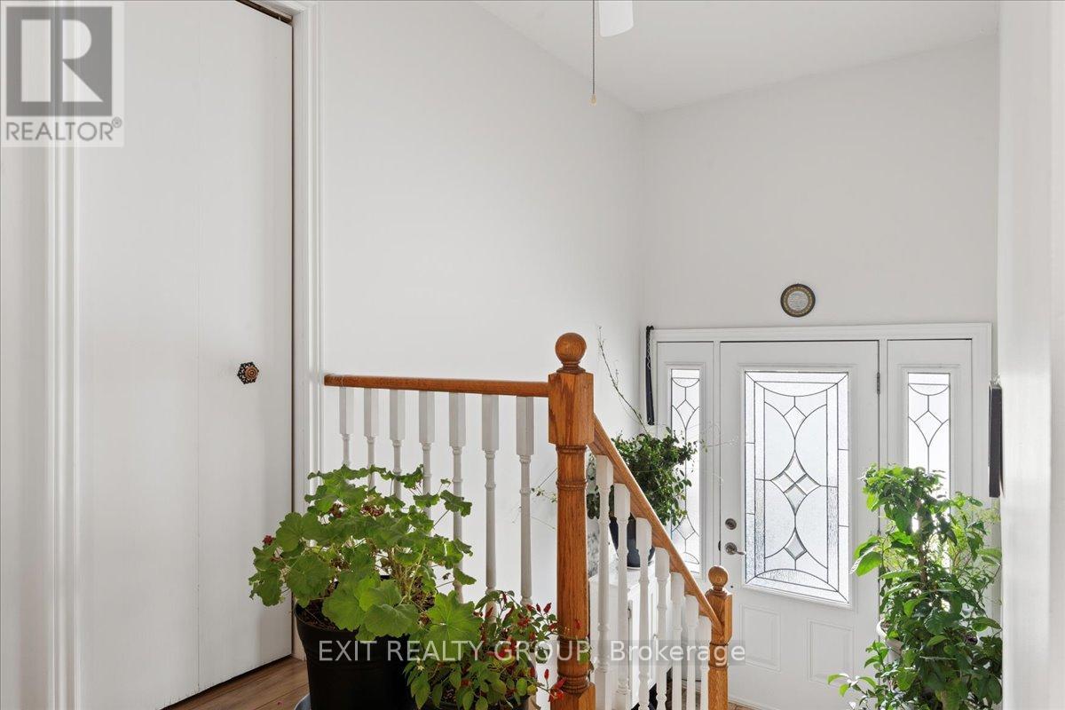 Property at 12 CHOWN CRESCENT image 4