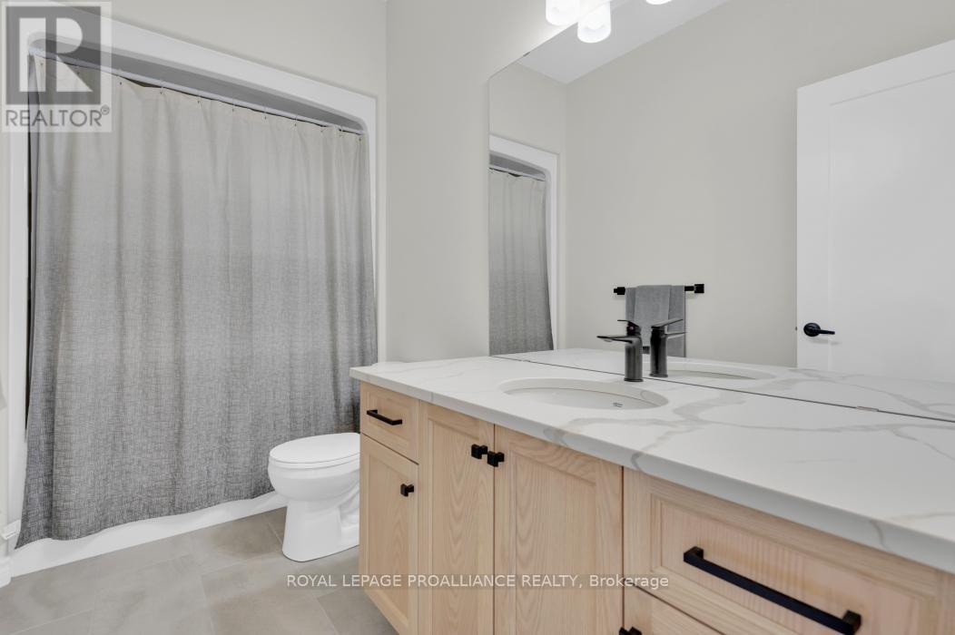 18 Athabaska Drive, Belleville, Ontario  K8N 0T2 - Photo 21 - X12011106