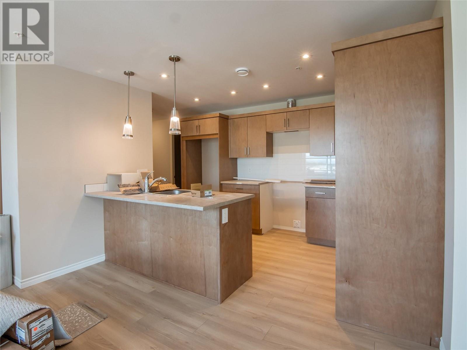 Property at 3362 SKAHA LAKE Road Unit# 903 image 3