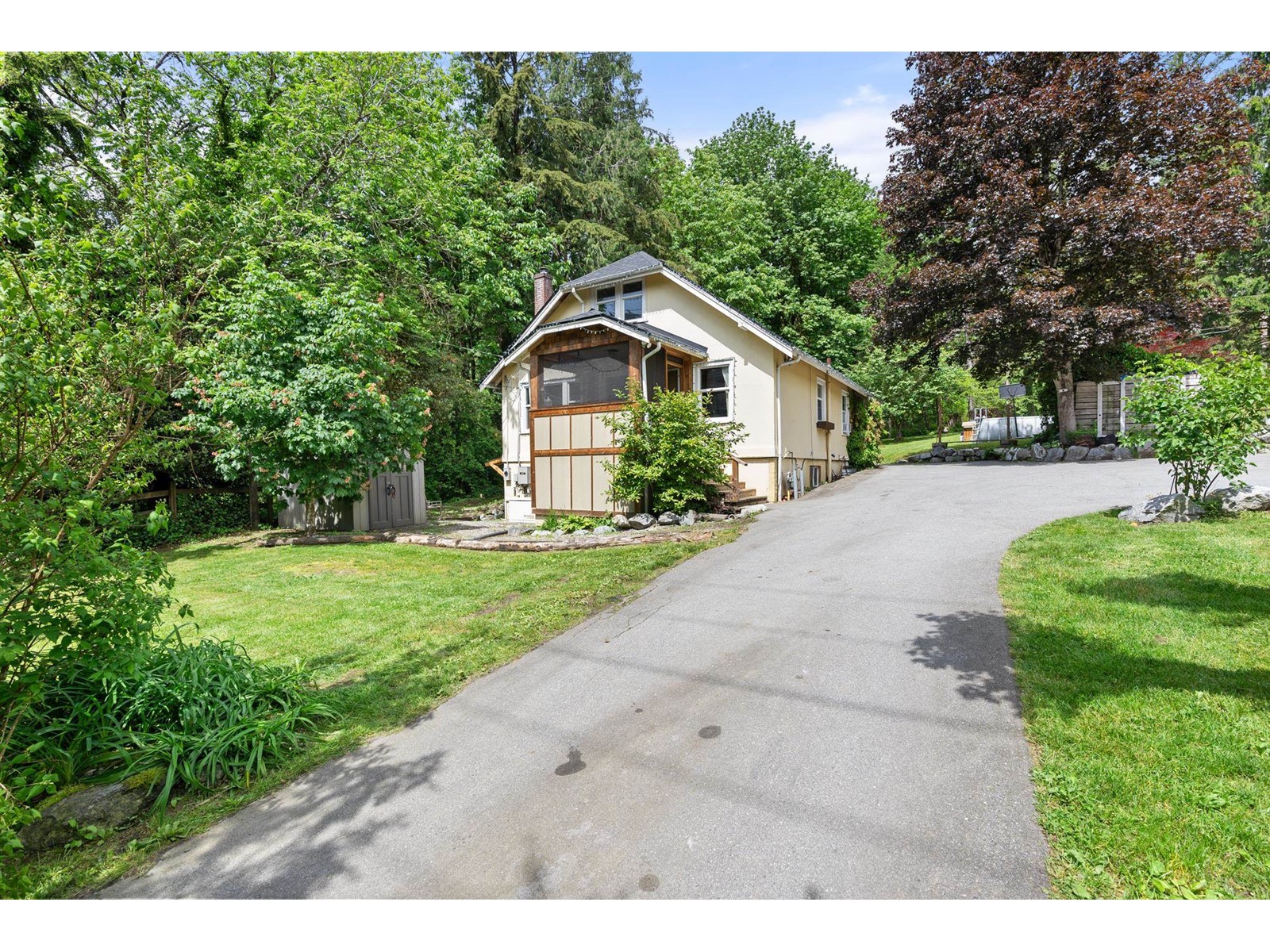 Property at 31173 DEWDNEY TRUNK ROAD image 1