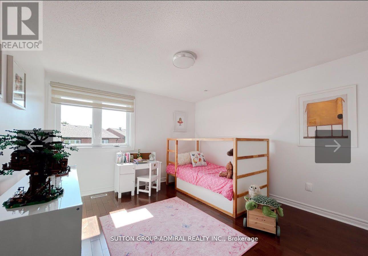 Main And 2nd Floor - 4 Mather Court, Vaughan, Ontario  L4J 3A8 - Photo 14 - N12011104