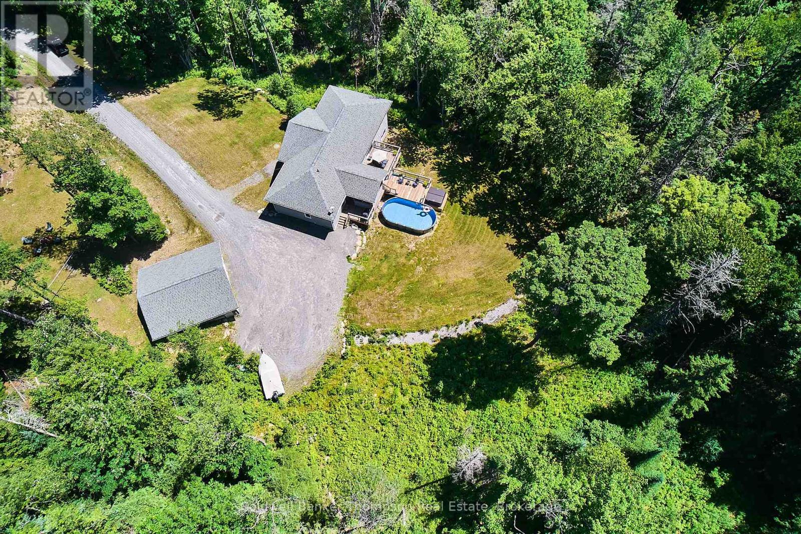 575 Britannia Road, Huntsville, Ontario  P1H 2J3 - Photo 38 - X12011142