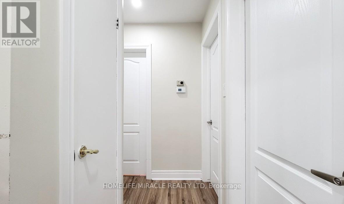 7150 Douglas Crescent, Niagara Falls, Ontario  L2G 3C4 - Photo 14 - X12011133