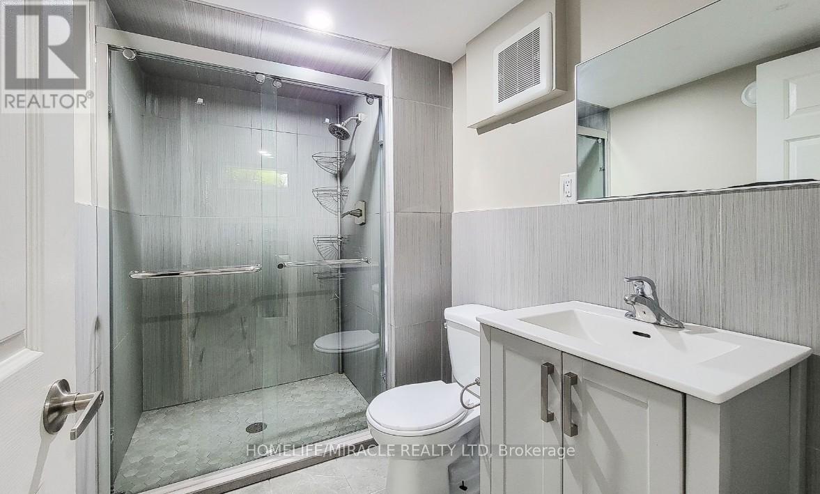 7150 Douglas Crescent, Niagara Falls, Ontario  L2G 3C4 - Photo 29 - X12011133