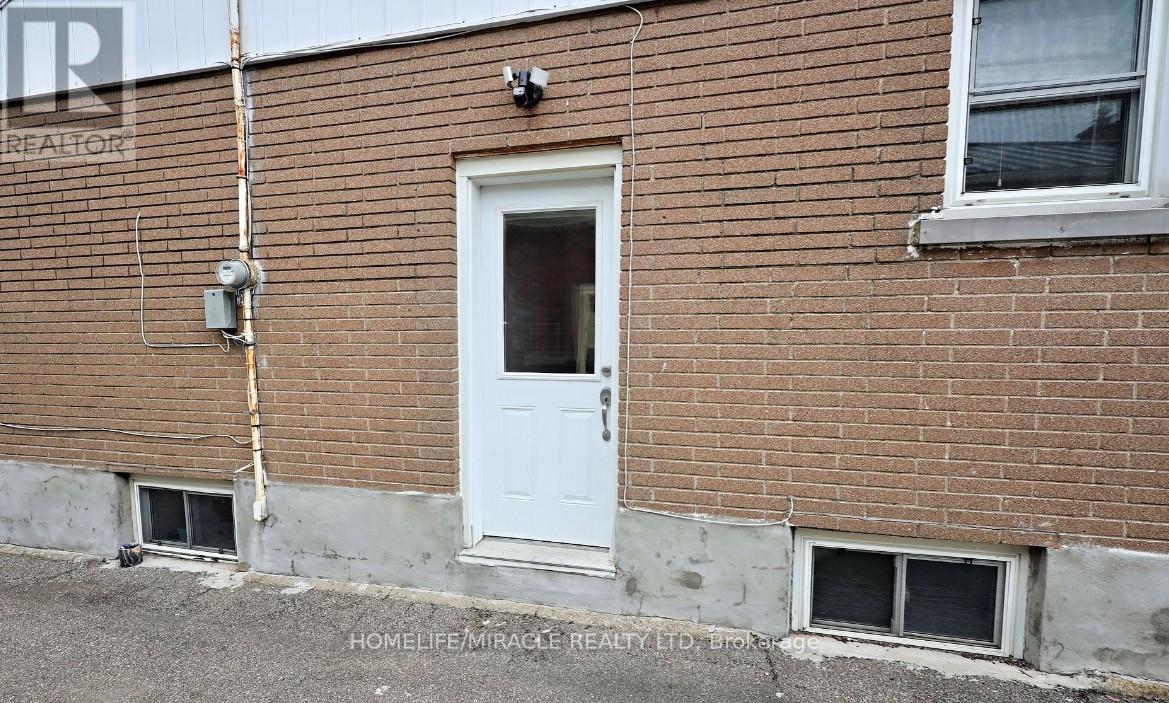 7150 Douglas Crescent, Niagara Falls, Ontario  L2G 3C4 - Photo 31 - X12011133